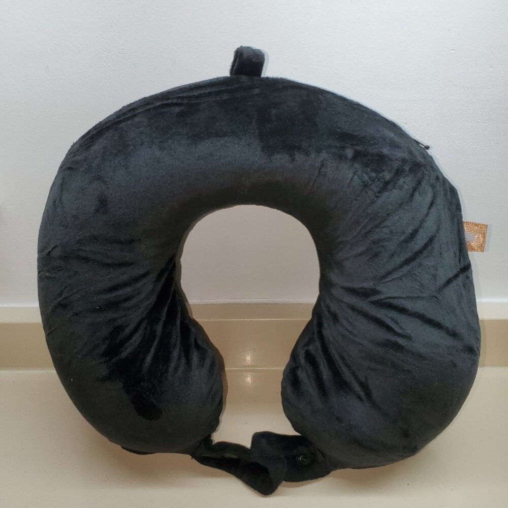 NECK PILLOW